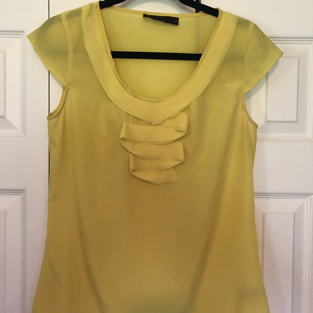 Yellow top